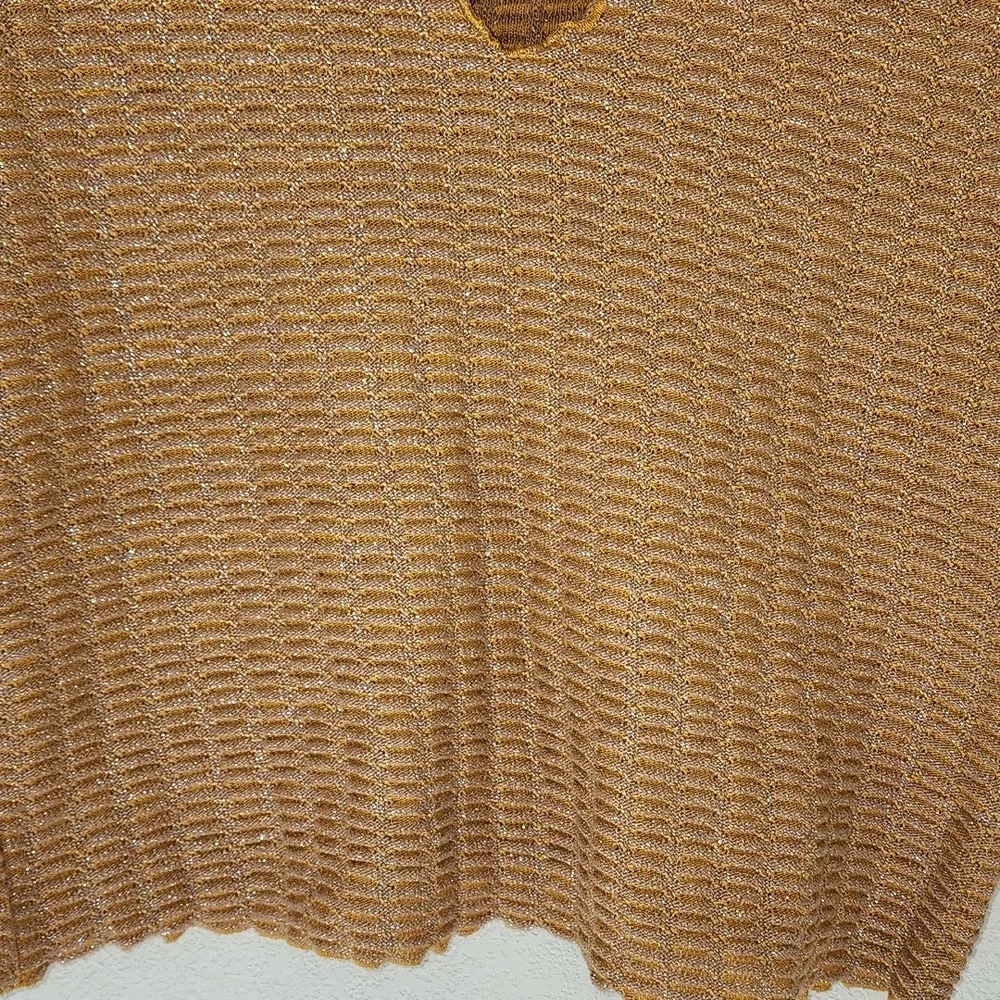 Zara Women's Textured Mustard Yellow Lightweight Sweater Gold threading Sz Med